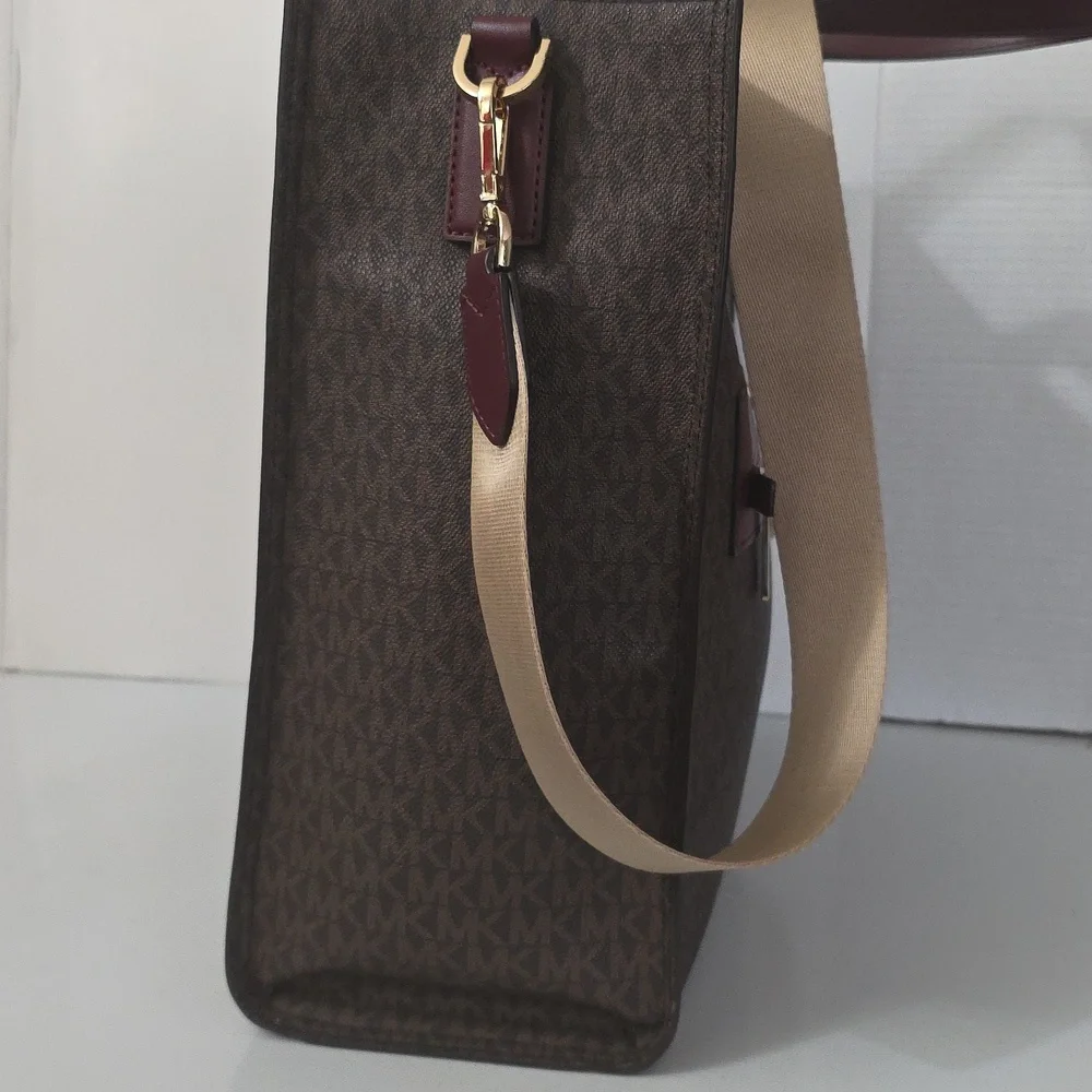Michael Kors Dark Brown and Beige Women's Tote Bag - Picture 3 of 6